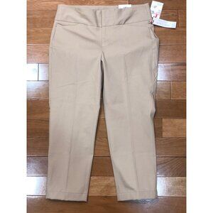 NWT Elle Mid Rise Ankle Oxford Tan Pant Size 10